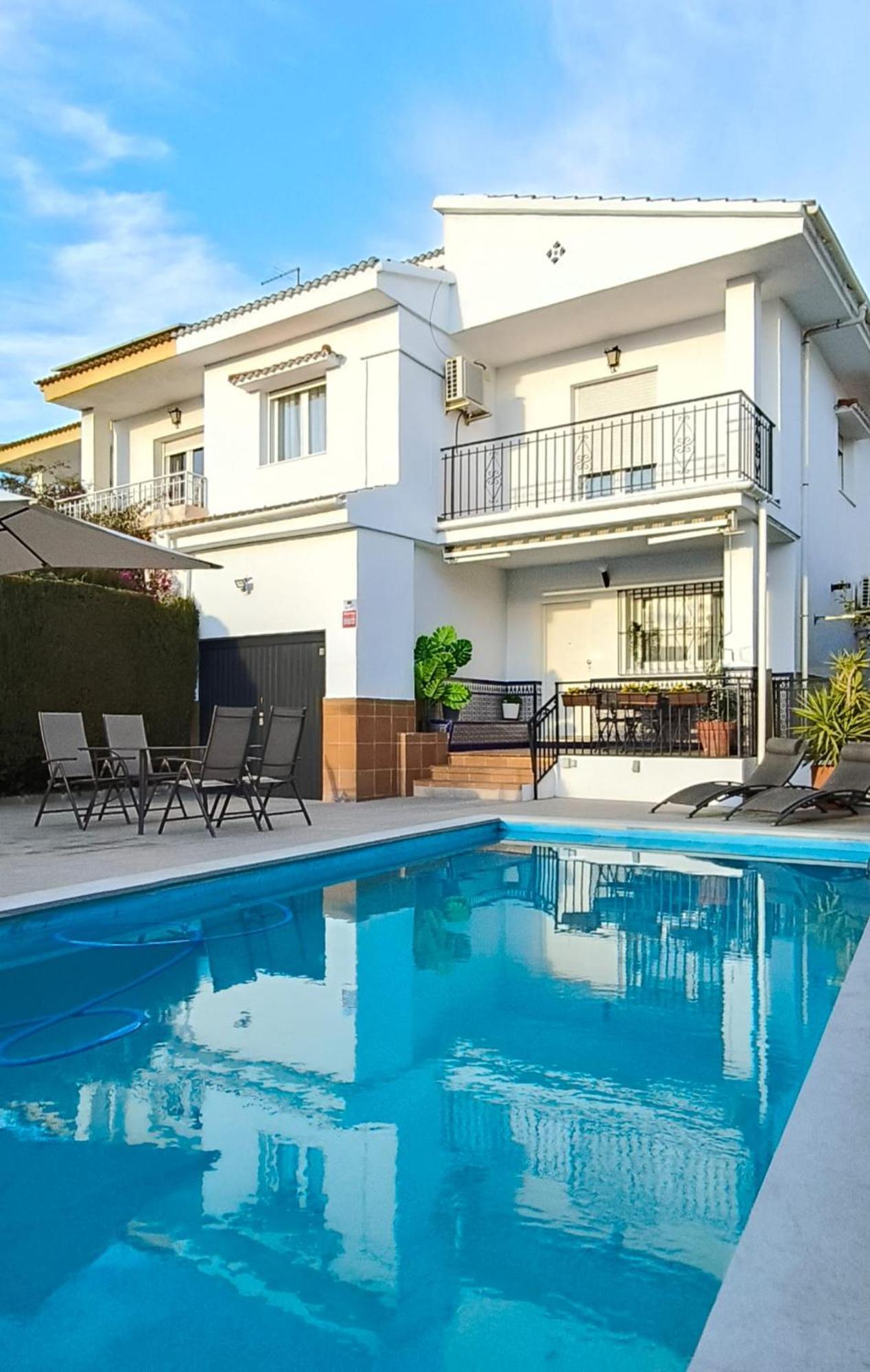 Casa Alpha Villa Padul Екстериор снимка